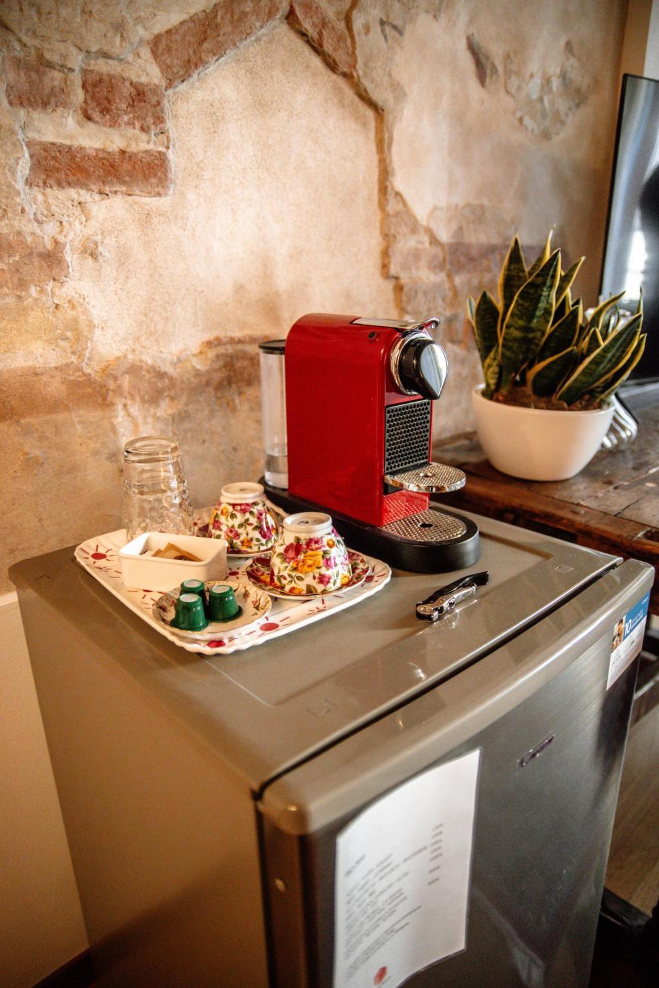 Pietra Di Verona Residenza ภายนอก รูปภาพ